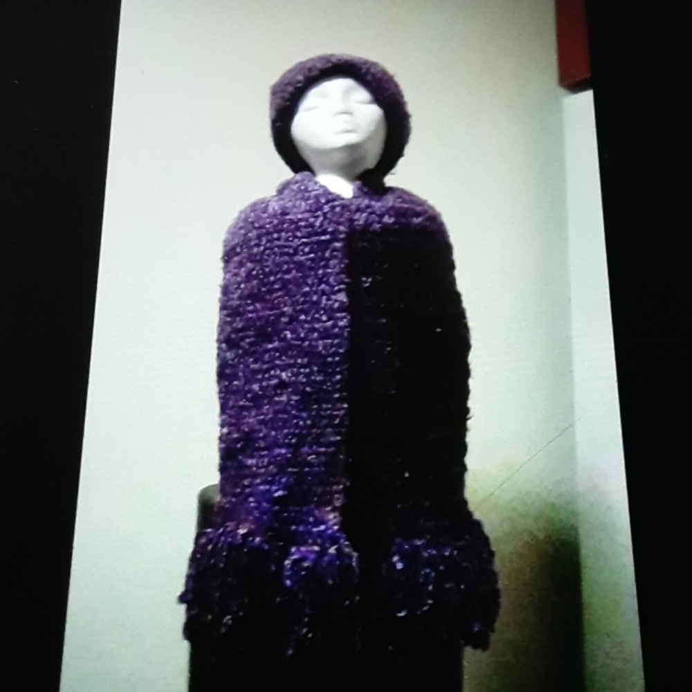 Hat and scarf set